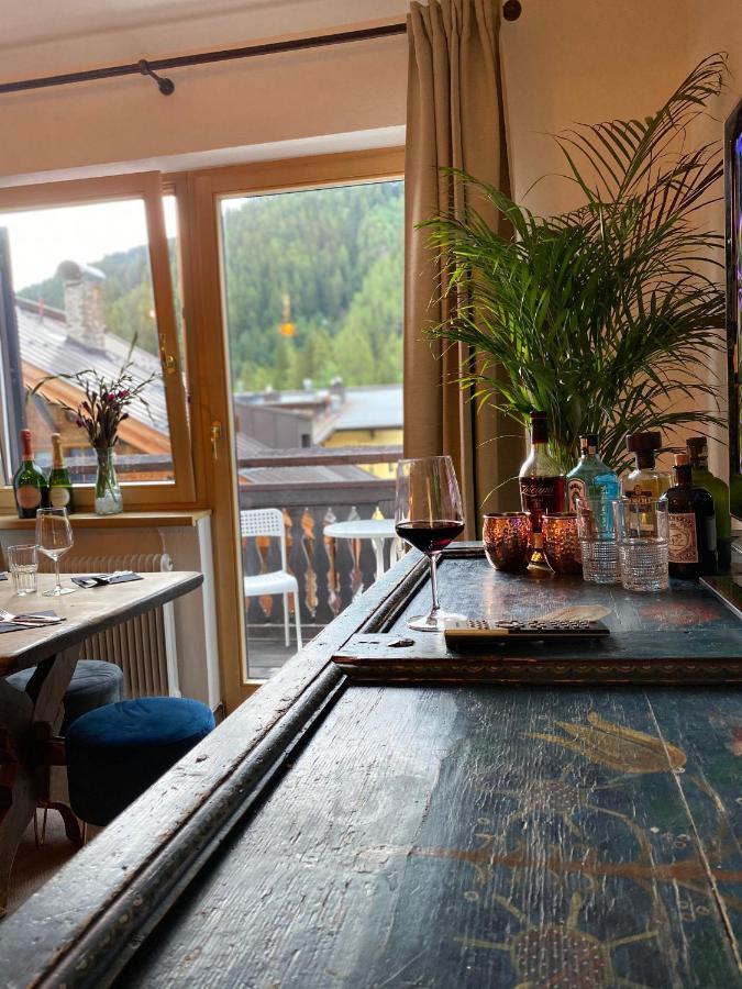 Cafe Schneider Appartments ซังคท์อันทอนอัมอาร์ลแบร์ก ภายนอก รูปภาพ