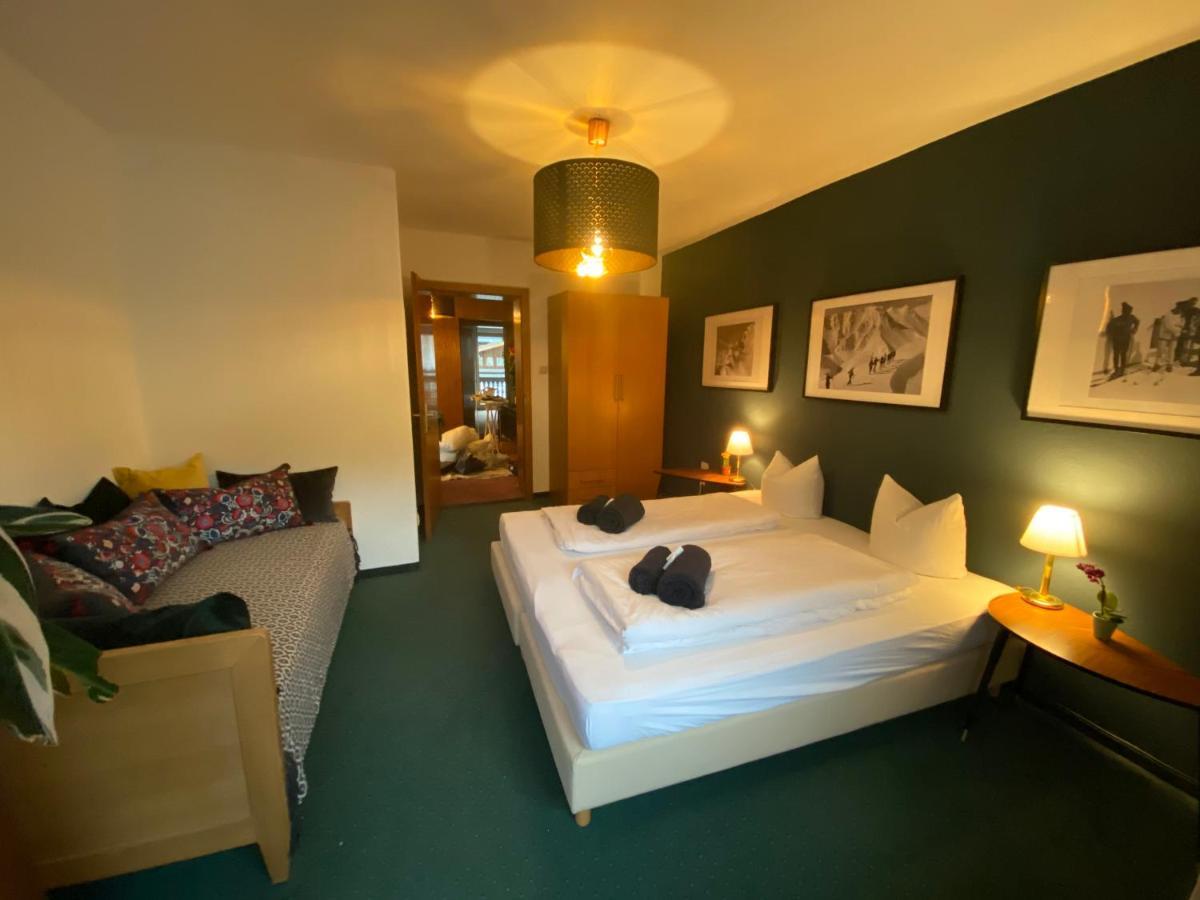 Cafe Schneider Appartments ซังคท์อันทอนอัมอาร์ลแบร์ก ภายนอก รูปภาพ