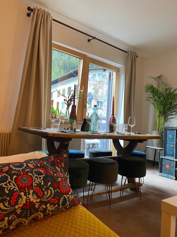 Cafe Schneider Appartments ซังคท์อันทอนอัมอาร์ลแบร์ก ภายนอก รูปภาพ