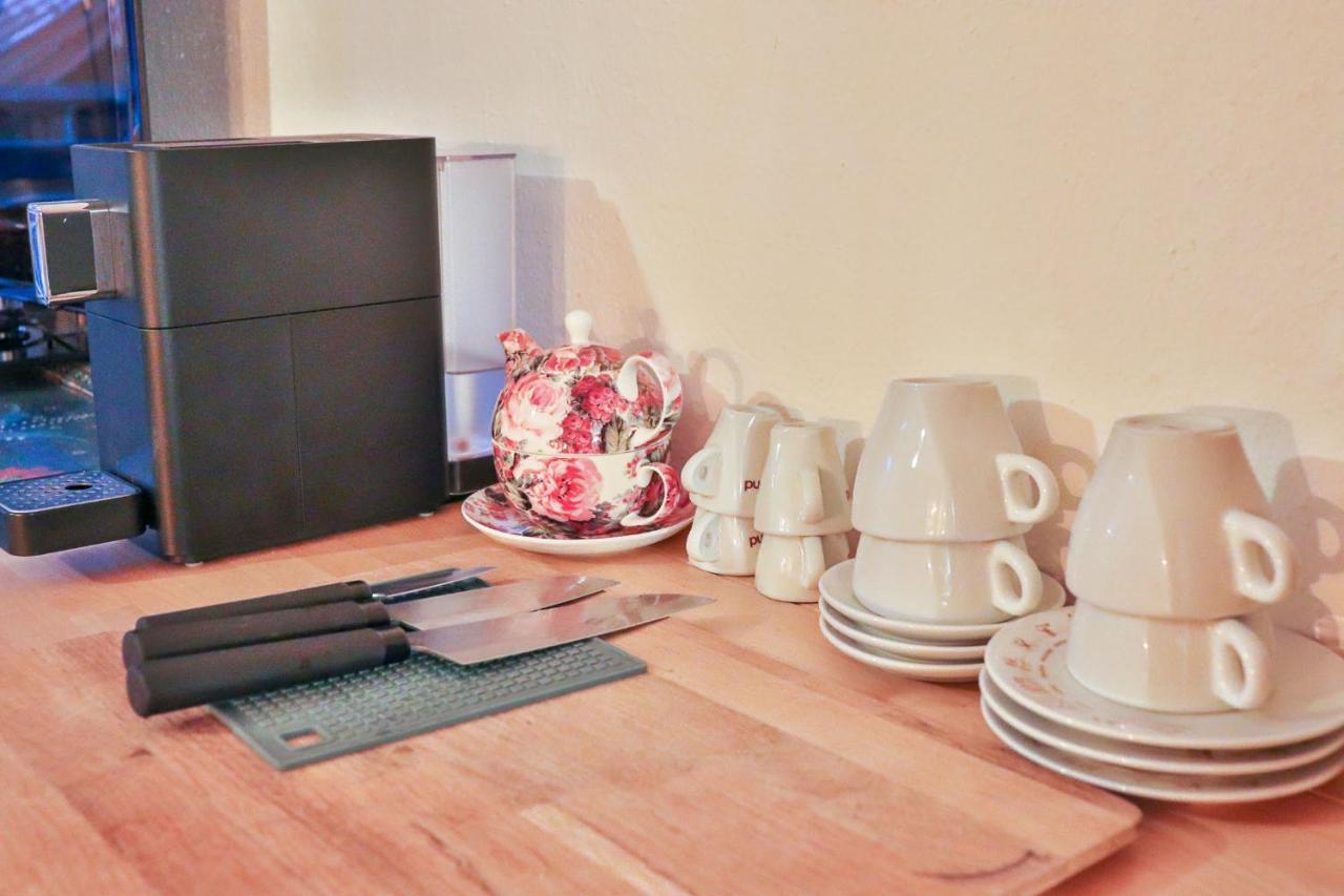 Cafe Schneider Appartments ซังคท์อันทอนอัมอาร์ลแบร์ก ภายนอก รูปภาพ