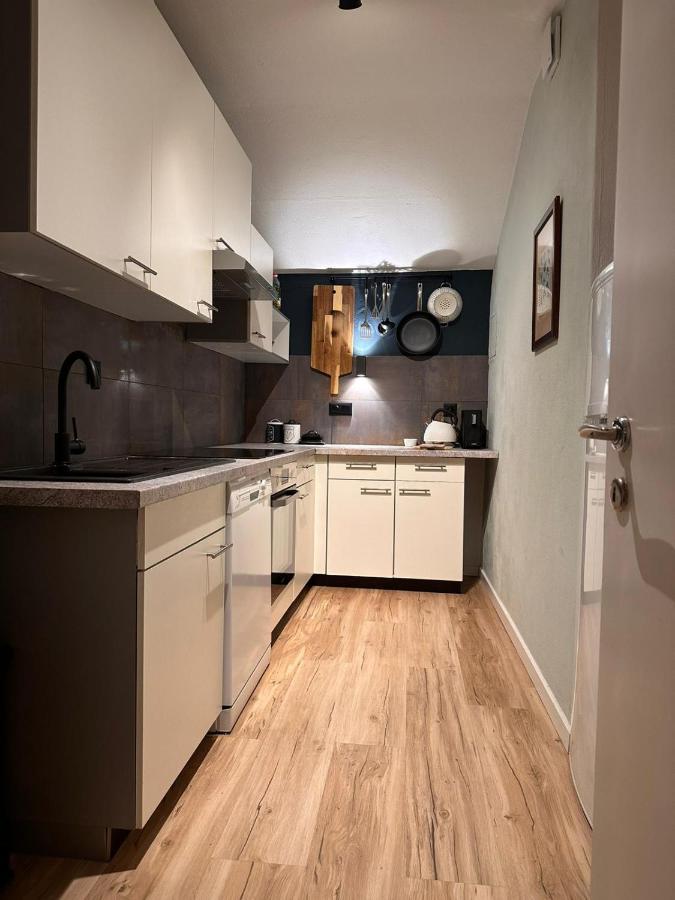 Cafe Schneider Appartments ซังคท์อันทอนอัมอาร์ลแบร์ก ภายนอก รูปภาพ